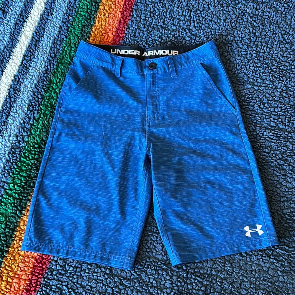 Under Armour Shorts EUC Size 14